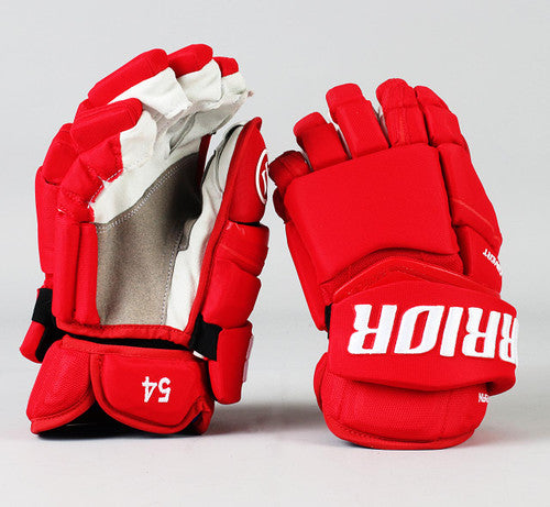 sports gloves